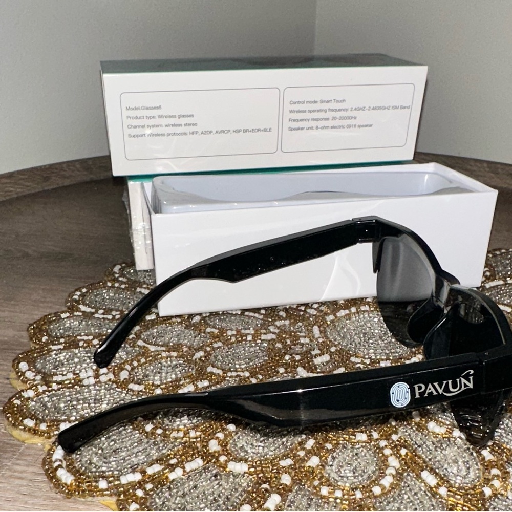 NWT Black Wireless Headset Glasses With Built In mic - Picture 4 of 9